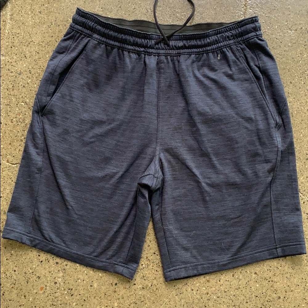 Lululemon zella gym yoga casual mens shorts